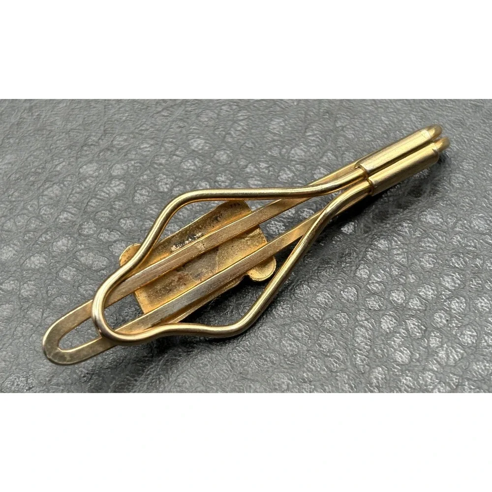 Vintage Dragon's Breath Cabochon Gold Plated Scroll Detail Tie Bar Clip Pin